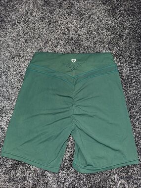 TomTiger Green Athletic Biker Shorts with Scrunch Back
